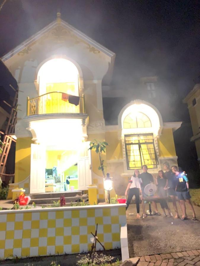 Villa Wubao Kota Bunga 3 Kamar Harga Budget Cinengangirang Ngoại thất bức ảnh