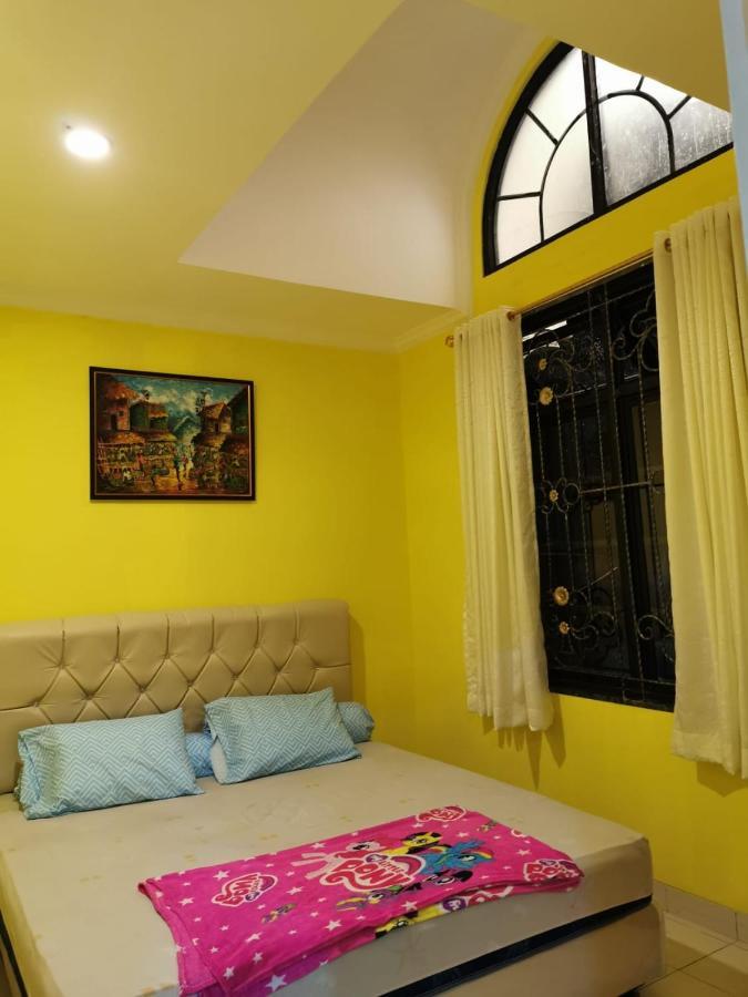 Villa Wubao Kota Bunga 3 Kamar Harga Budget Cinengangirang Ngoại thất bức ảnh