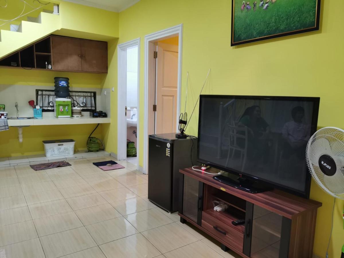 Villa Wubao Kota Bunga 3 Kamar Harga Budget Cinengangirang Ngoại thất bức ảnh